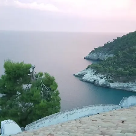 Cala Della Pergola Konukevi Vieste