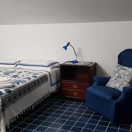 Konukevi Cala Della Pergola *