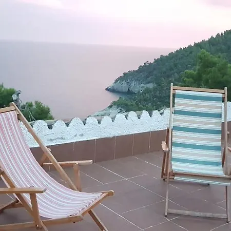 Cala Della Pergola * Vieste